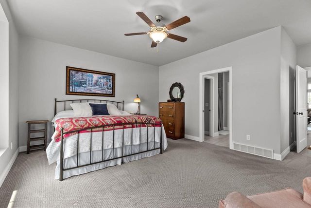 3635 GOLDEN HILL COURT, Appleton, WI 54913