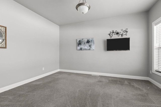 3635 GOLDEN HILL COURT, Appleton, WI 54913