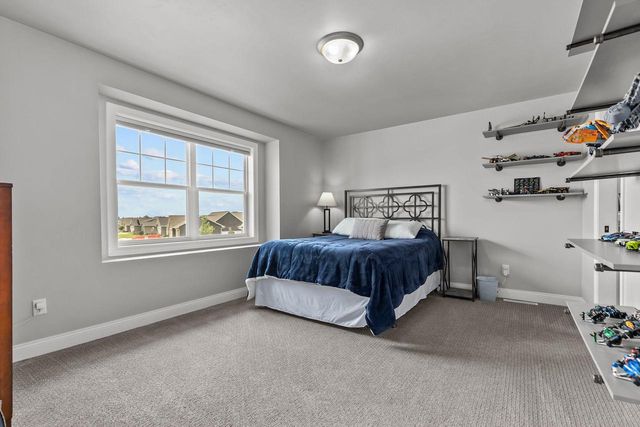 3635 GOLDEN HILL COURT, Appleton, WI 54913