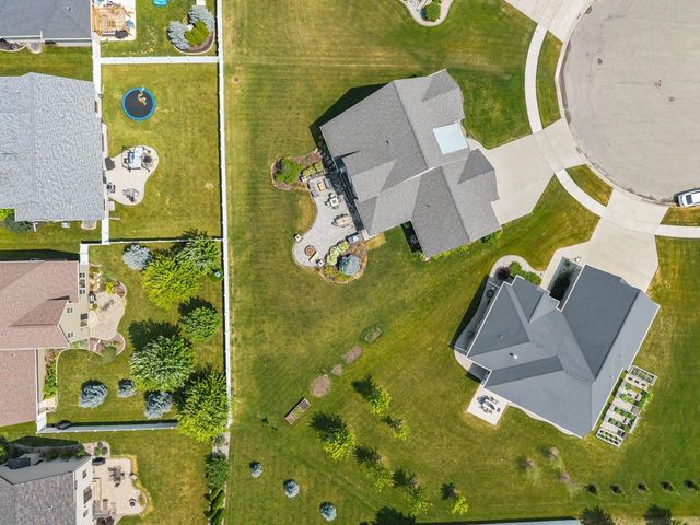 3635 GOLDEN HILL COURT, Appleton, WI 54913