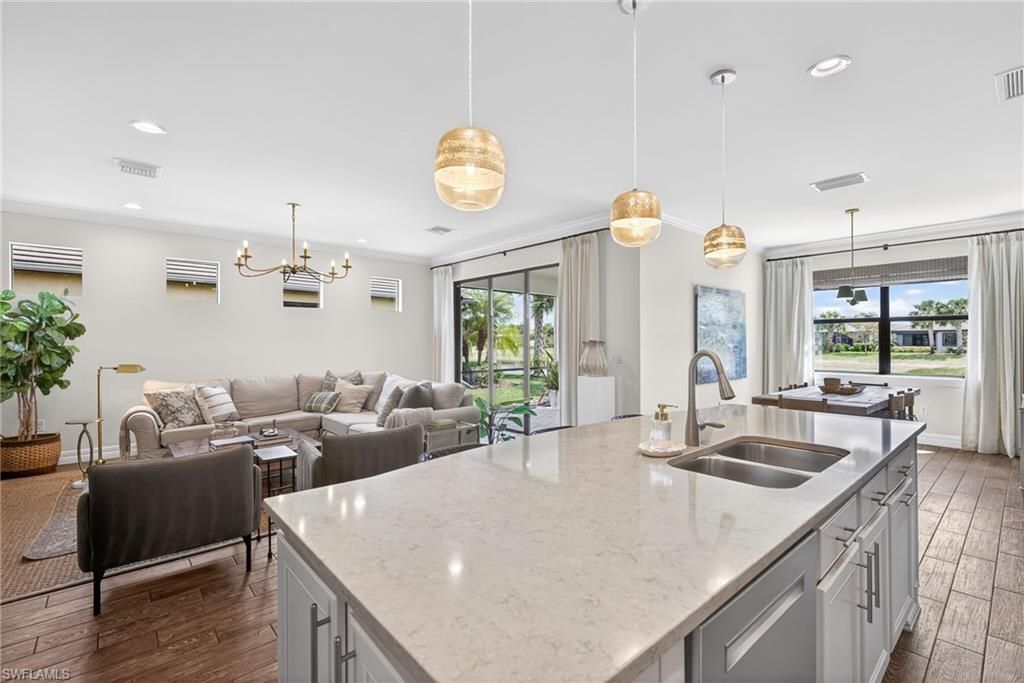 10825 Dennington RD, FORT MYERS, FL 33913 — exterior