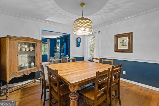2872 Mcpherson Road NE, Roswell, GA 30075