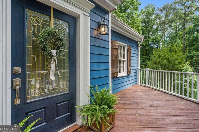 2872 Mcpherson Road NE, Roswell, GA 30075