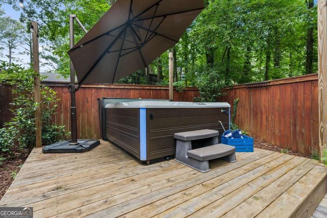 2872 Mcpherson Road NE, Roswell, GA 30075