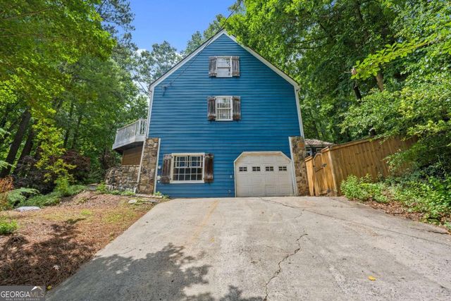 2872 Mcpherson Road NE, Roswell, GA 30075