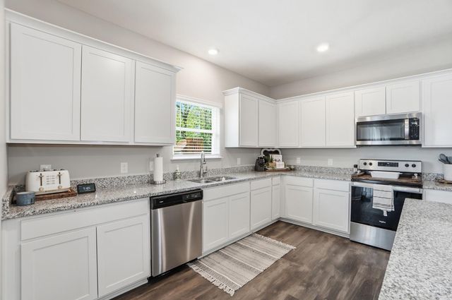 3226 Shadow Ridge Court, Hamilton Twp, OH 45152