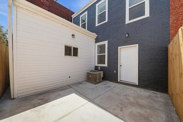912 Phineas Street, East Allegheny, PA 15212