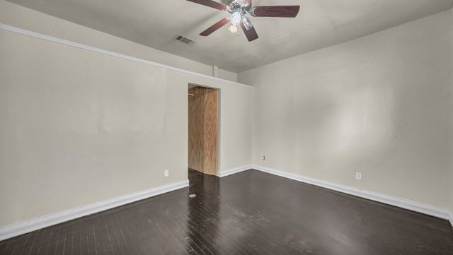 900 E Hubbard Street, Mineral Wells, TX 76067