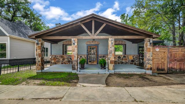 900 E Hubbard Street, Mineral Wells, TX 76067