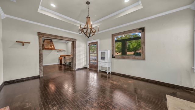 900 E Hubbard Street, Mineral Wells, TX 76067