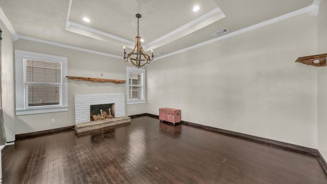 900 E Hubbard Street, Mineral Wells, TX 76067