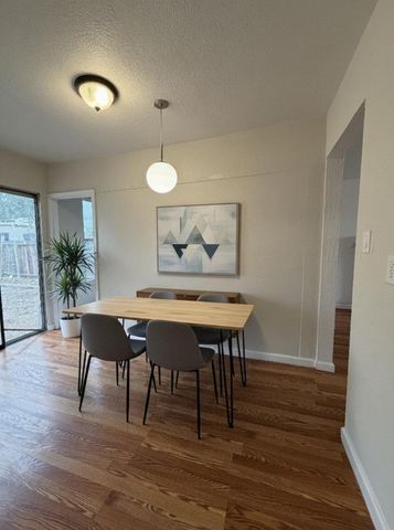 4319 E Washington Street, Stockton, CA 95215