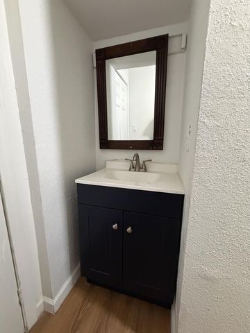 4319 E Washington Street, Stockton, CA 95215