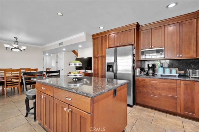 962 E Bastanchury, Placentia, CA 92870