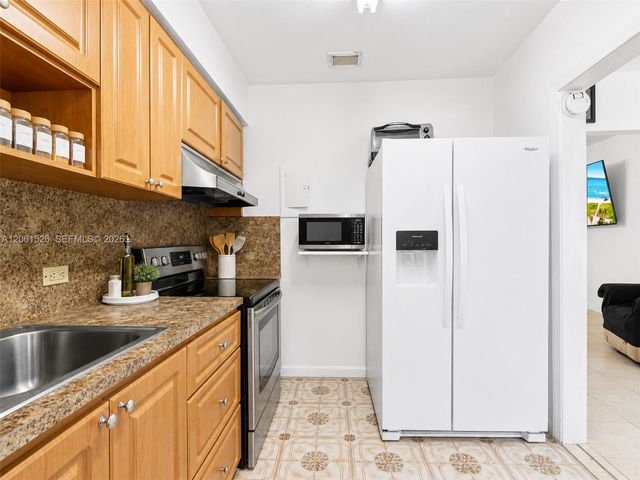 2550 SW 10 Street, Miami, FL 33135