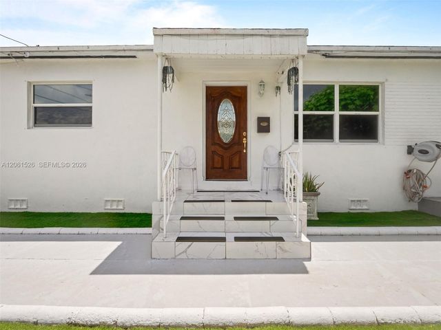 2550 SW 10 Street, Miami, FL 33135
