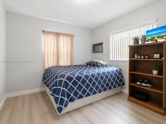 2550 SW 10 Street, Miami, FL 33135
