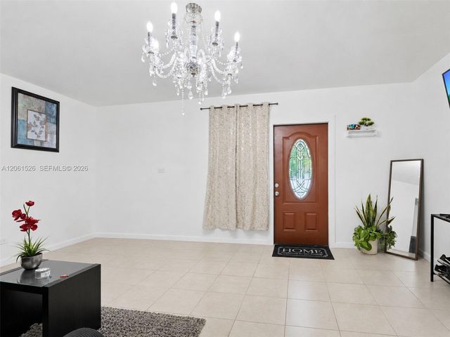 2550 SW 10 Street, Miami, FL 33135
