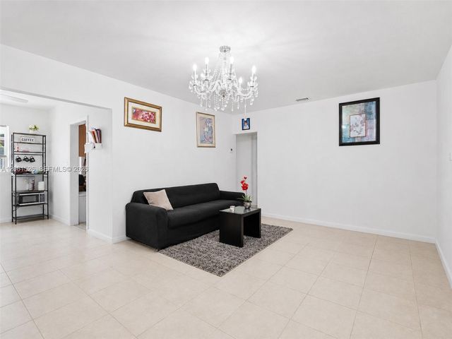 2550 SW 10 Street, Miami, FL 33135