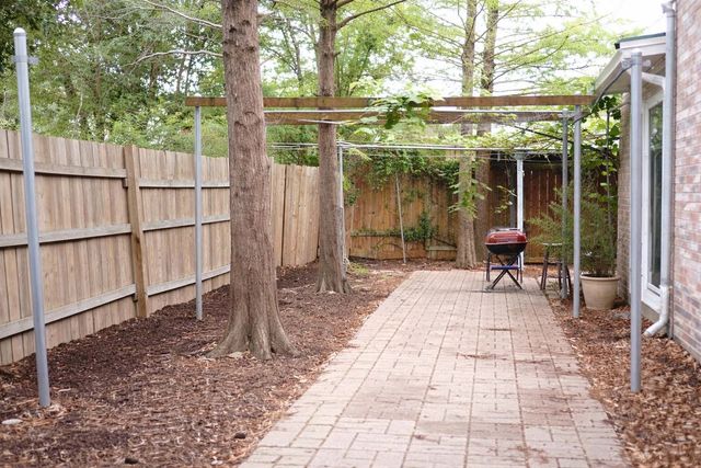1440 Creekbank Drive, Lewisville, TX 75067