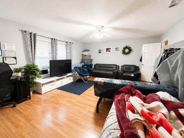 1440 Creekbank Drive, Lewisville, TX 75067