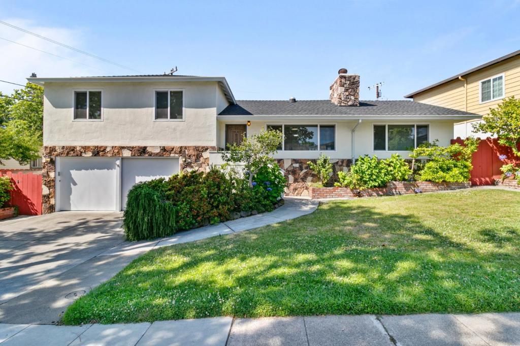 1118 Alameda De Las Pulgas, Redwood City, CA 94061