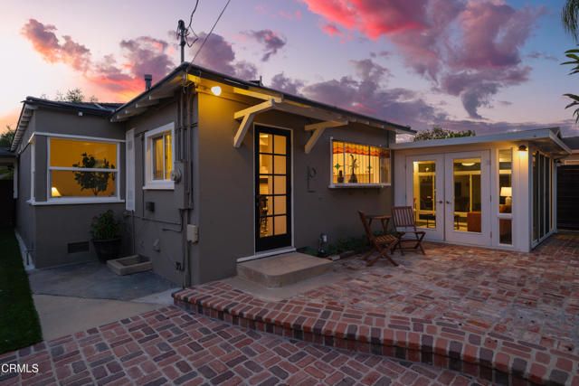724 N Fairview Street, Burbank, CA 91505
