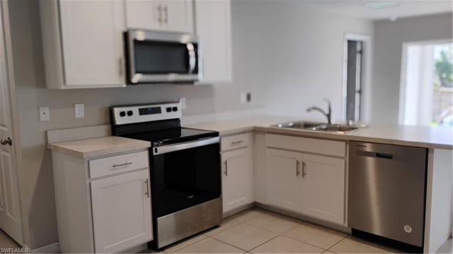 2819 43rd ST W, Lehigh Acres, FL 33971