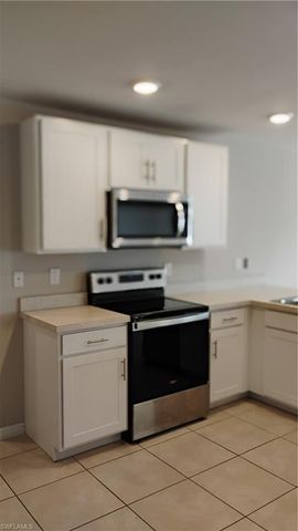 2819 43rd ST W, Lehigh Acres, FL 33971