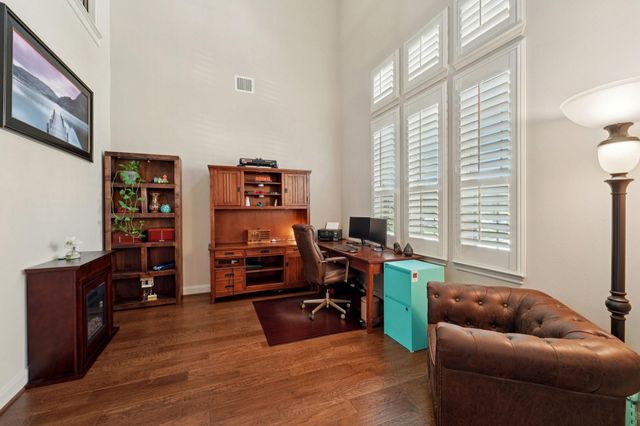 2211 Indigo Pass Court, Friendswood, TX 77546