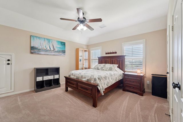 2211 Indigo Pass Court, Friendswood, TX 77546