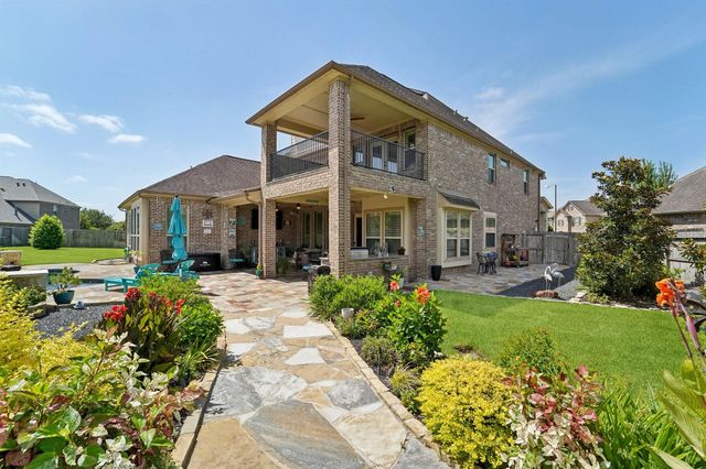 2211 Indigo Pass Court, Friendswood, TX 77546