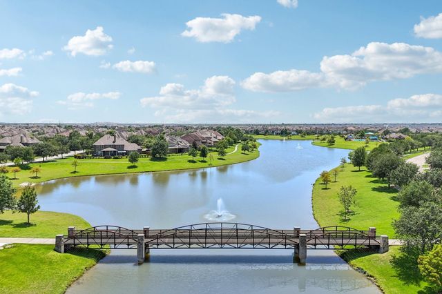 2211 Indigo Pass Court, Friendswood, TX 77546