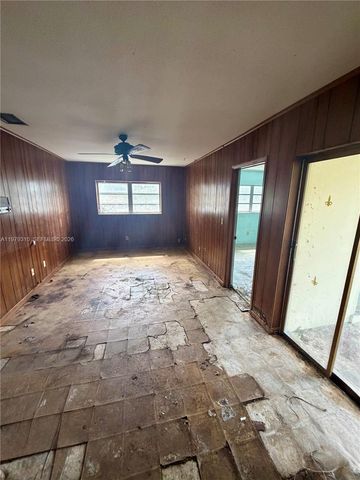 1761 SW 55th Ave, Plantation, FL 33317