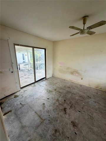 1761 SW 55th Ave, Plantation, FL 33317