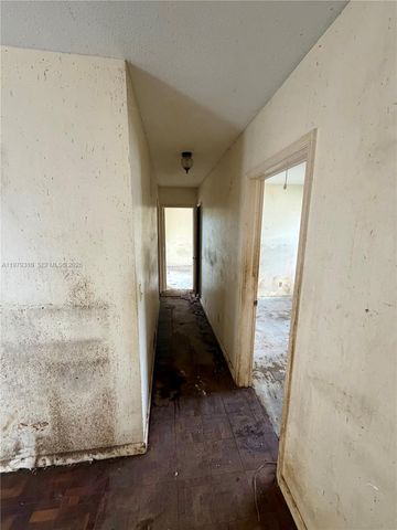 1761 SW 55th Ave, Plantation, FL 33317