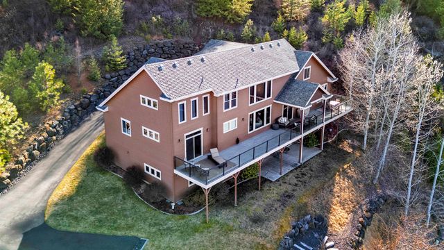 1829 W PEPPER Ln, Spokane, WA 99218