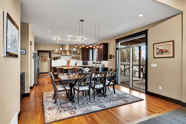 1829 W PEPPER Ln, Spokane, WA 99218