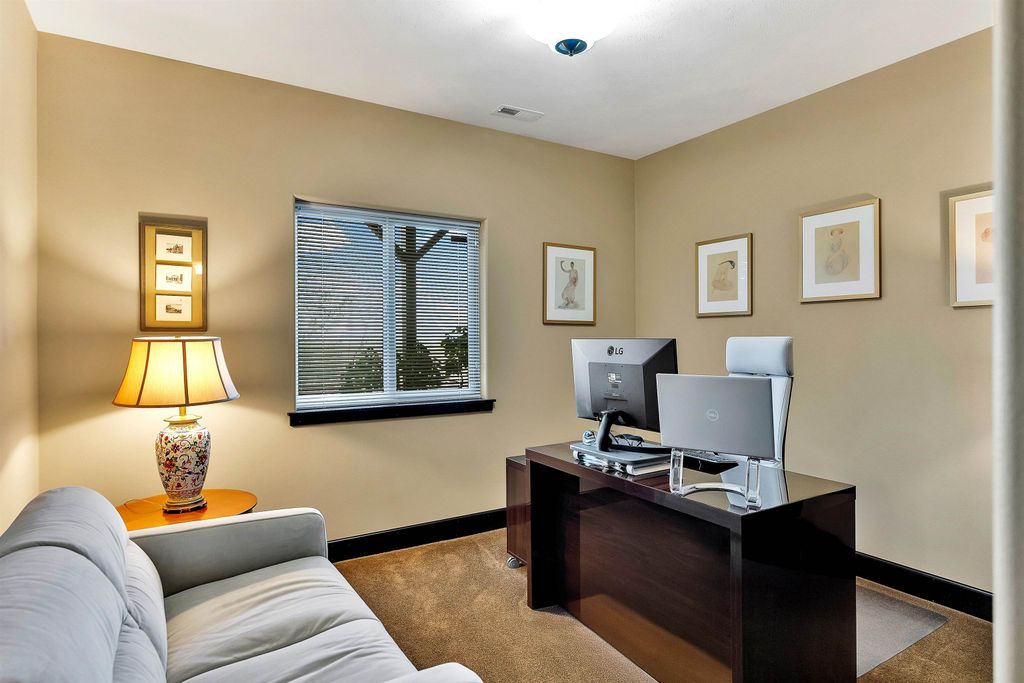 1829 W PEPPER Ln, Spokane, WA 99218 photo 25