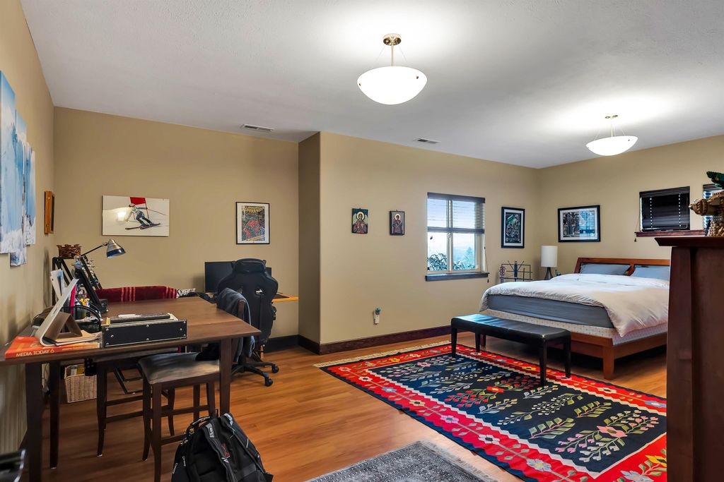 1829 W PEPPER Ln, Spokane, WA 99218 photo 38