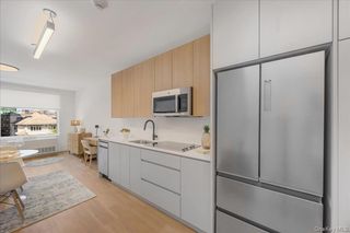 8 Chester Avenue 308, White Plains, NY 10601