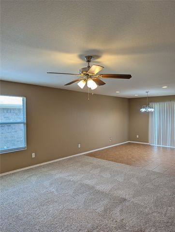 9949 Sparrow Hawk Lane, Fort Worth, TX 76108