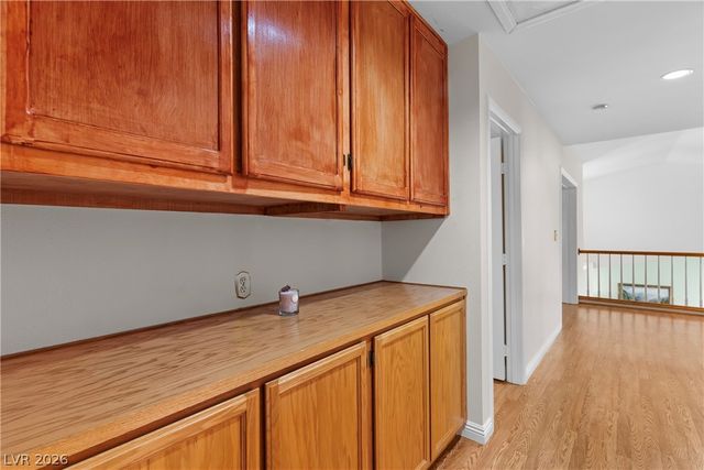 911 Nawkee Drive, North Las Vegas, NV 89031