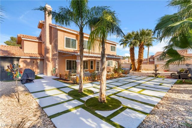 911 Nawkee Drive, North Las Vegas, NV 89031