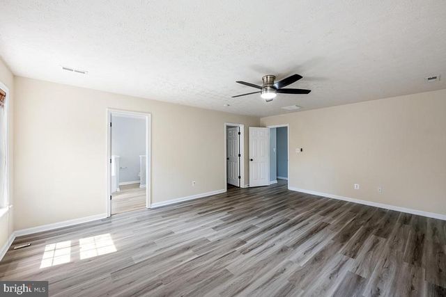 35184 PHEASANT RIDGE RD, Locust Grove, VA 22508