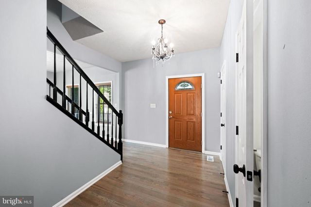 35184 PHEASANT RIDGE RD, Locust Grove, VA 22508