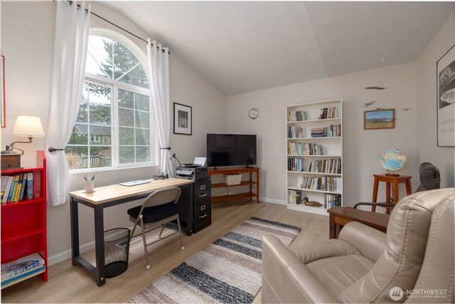 2808 West 2nd St, Anacortes, WA 98221