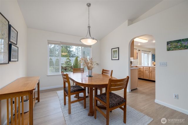 2808 West 2nd St, Anacortes, WA 98221