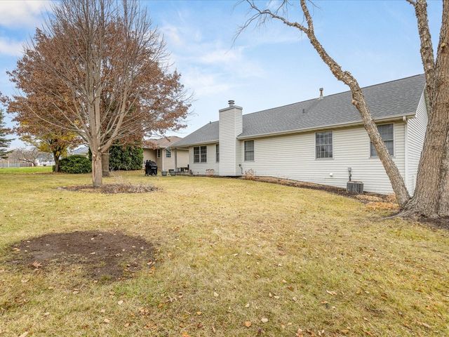 919 Gregory Way, Winnebago, IL 61088