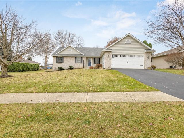 919 Gregory Way, Winnebago, IL 61088